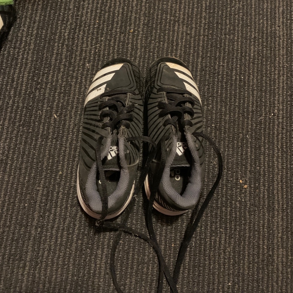 Little kids adidas tball cleats size 11K